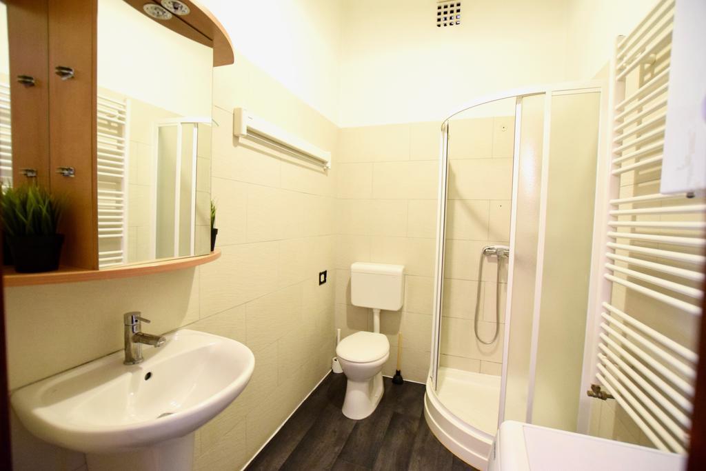 Budget Apartment by Hi5 - Váci street 44 Budapest Exterior foto